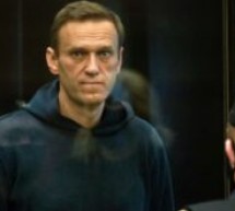 Russie : l’opposant Alexeï Navalny condamné à trois ans et demi de prison