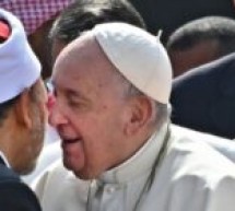 Bahreïn : 30’000 personnes réunies pour la messe du pape François