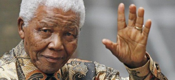 Afrique du Sud: Le monde entier prie pour « Madiba » Nelson Mandela