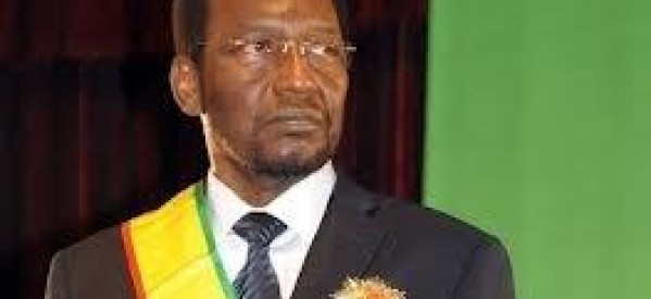 Mali : Le président par intérim Dioncounda Traoré ne veut pas de report des élections