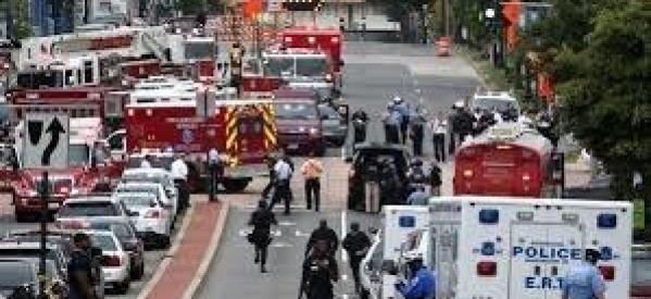 Etats-Unis: une fusillade au coeur de Washington fait au moins 13 morts