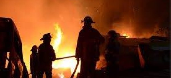 Ghana: 150 morts dans l’incendie et les secouristes toujours à pied d’oeuvre