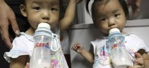Chine: Les parents ont droit à avoir deux enfants