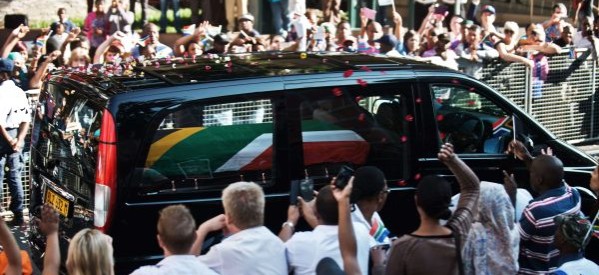 Afrique du Sud: le cercueil de Mandela est arrivé à Qunu