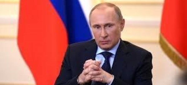 Russie: Le Président Poutine signe le décret reconnaissant l’indépendance de la Crimée