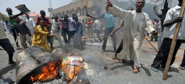 Niger: au moins dix blessés, d’importants dégâts lors de violentes manifestations d’étudiants