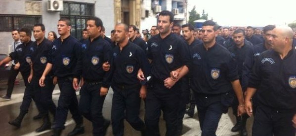 Algérie: Manifestations inédites de policiers