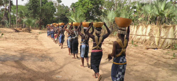 Casamance: Hommage aux femmes casamançaises