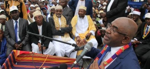 Comores: Azali Assoumani, un ex-putschiste, intronisé président