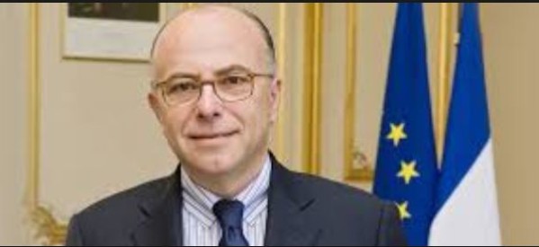 France: France: Bernard Cazeneuve nommé Premier ministre en remplacement de Manuel Valls