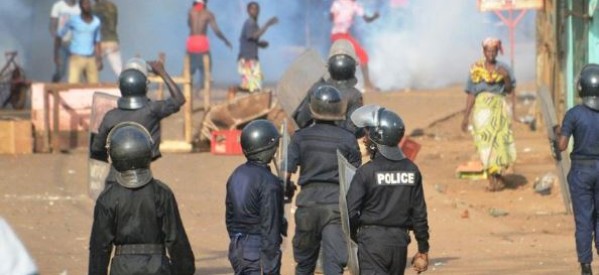 Guinée : 22 manifestants inculpés pour troubles à l’ordre public écroués