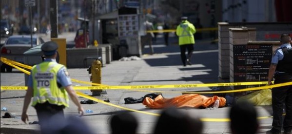 Canada: Une camionnette fonce sur la foule à Toronto et fait au moins 10 morts et 15 blessés
