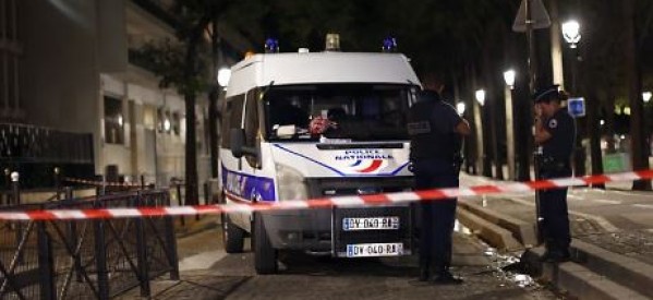 France: Sept personnes attaquées et blessées par couteau à Paris