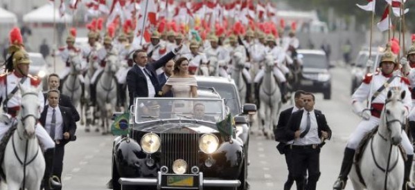 Brésil :  Jair Bolsonaro investi président