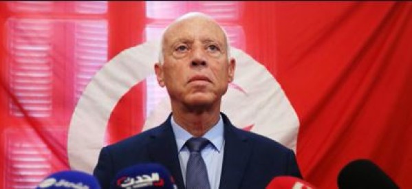 Tunisie : Kais Saied remporte largement l’élection présidentielle