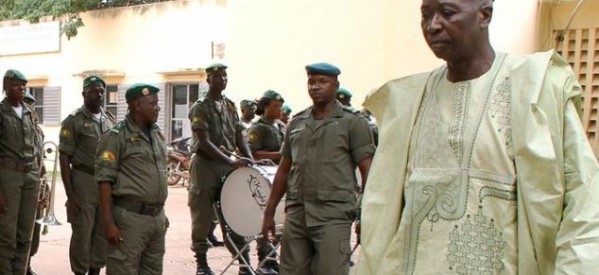 Mali: un gouvernement de 25 membres mis en place