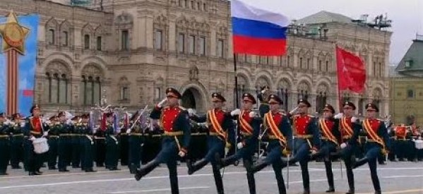 Russie : Défilé du Jour de la Victoire sur la Place Rouge de Moscou