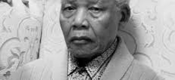 Afrique du Sud: Nelson Mandela a quitté l’hôpital et regagné son domicile
