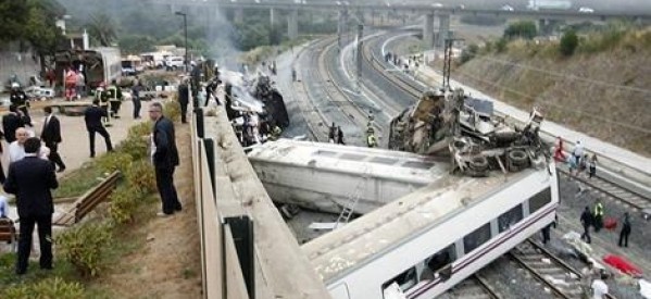Espagne : le déraillement d’un train fait au moins 77 morts et 143 blessés