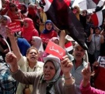 Egypte: Manifestations monstres contre le président égyptien: sept morts