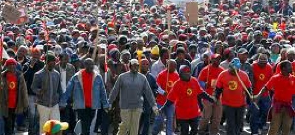Afrique du Sud: Les grèves paralysent le pays et l’Etat appelle au calme