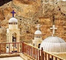 Syrie: Près de 40 religieuses et orphelins bloqués dans les églises et orphelinats à Maaloula