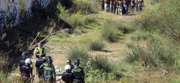 Maroc / Espagne: nouvel assaut massif des immigrants africains contre la frontière à Melilla