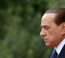 Italie: L’expulsion de Berlusconi constitue un épilogue amer