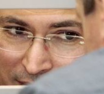 Russie: Khodorkovski est sorti de prison, grâcié par Poutine