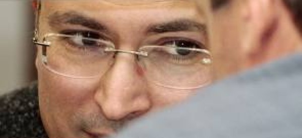 Russie: Khodorkovski est sorti de prison, grâcié par Poutine