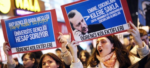 Turquie: vaste scandale de corruption et deux fils de ministre arrêtés