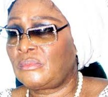 Sénégal: Aïda Ndiongue ex-sénatrice et membre de l’opposition accusée d’enrichissement illicite de 47 milliards de CFA