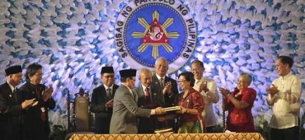 Philippines: Accord de paix historique avec le Front Moro islamique de libération