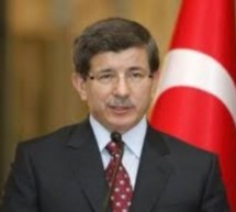 Turquie: Davutoglu présente son gouvernement et Cavusoglu nommé chef de la diplomatie