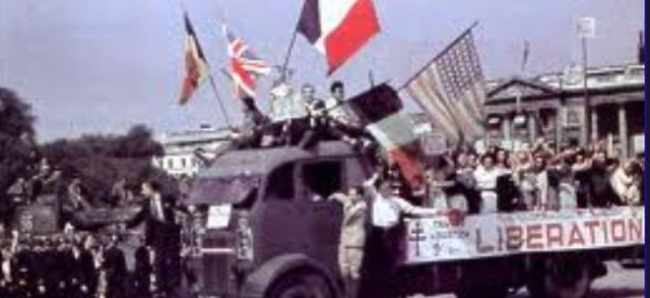 France: célébrations pour le 70e anniversaire de la libération de Paris