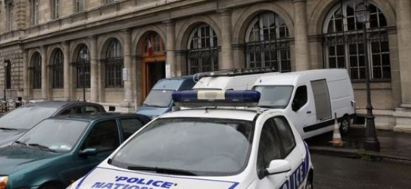 France: trois militaires agressés devant un centre juif à Nice