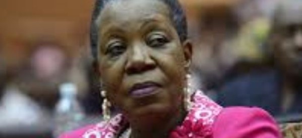 Centrafrique: la présidente Samba Panza quitte précipitamment New York pour Bangui