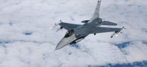 Etats-Unis / Irak / Syrie: L’armée américaine bombarde des positions de l’Etat islamique (EI) en Syrie