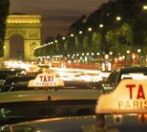 France: les chauffeurs de taxi manifestent contre les véhicules utilisant UberPop