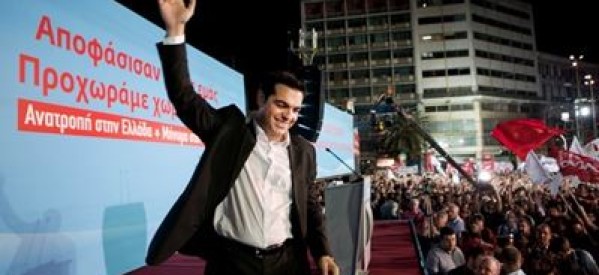 Grèce: Alexis Tsipras démissionne et appelle à des élections
