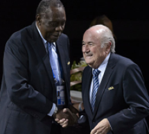 Cameroun / FIFA: Issa Hayatou président par intérim