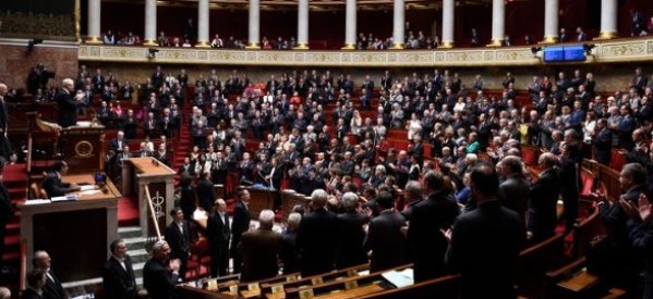 France: les députés français prolongent l’état d’urgence pour trois mois