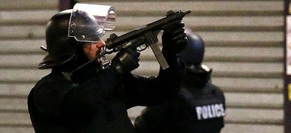 France: un assaut policier au nord de Paris à Saint-Denis  fait 2 morts