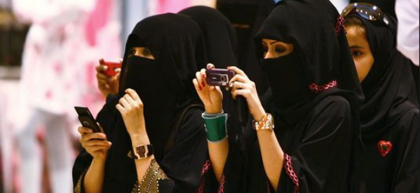 Araabie Saoudite: Les femmes aux urnes pour la première fois