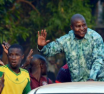 Centrafrique: l’ex-premier ministre Faustin Archange Touadera en tête des voix