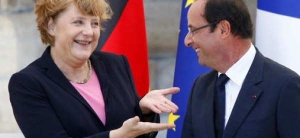 Union Européenne: Angela Merkel et François Hollande en accord sur les réfugiés