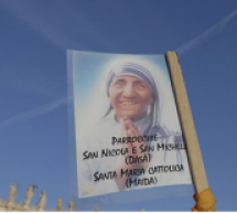 Italie: Mère Teresa est déclarée sainte par le pape François
