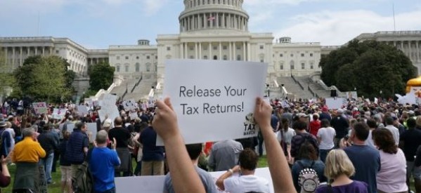 Etats-Unis: Manifestations pour les déclarations d’impôts de Donald Trump