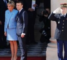 France: le rôle de Brigitte Macron à l’Élysée est maintenant fixé