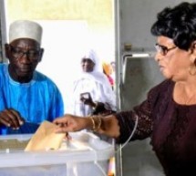 Sénégal: le vote pour renouveler l’Assemblée nationale accuse des retards